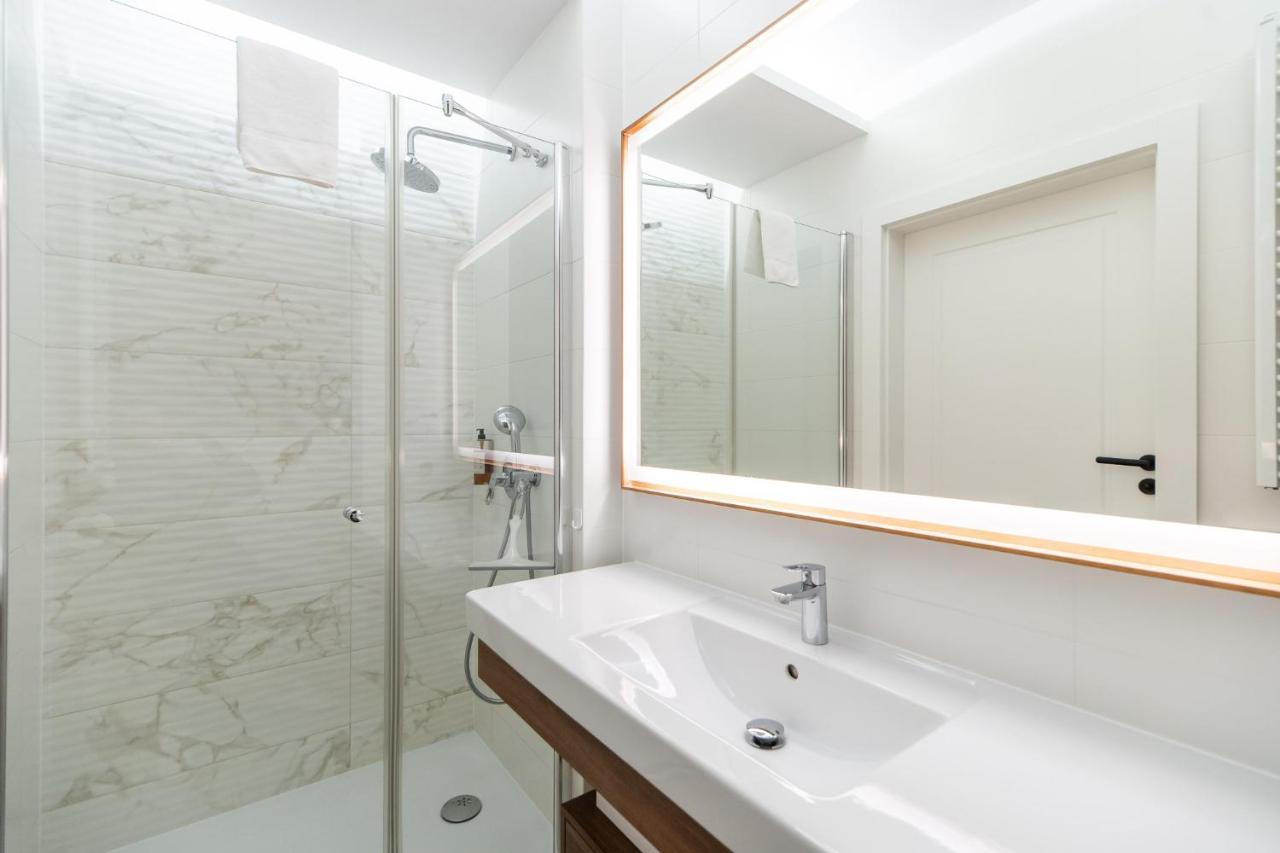 Bel Mare Resort Apartment With Parking By Noclegi Renters 米兹多洛杰 外观 照片
